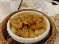 -万山楼海鲜酒家·二十三年老字号
