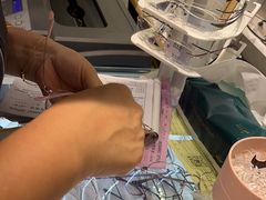 -沫芮眼镜·蔡司官方授权店(人民广场店)