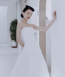 -纯色时光婚纱艺术馆WHITE