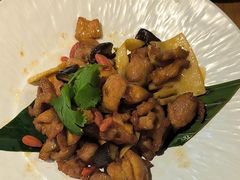 -雀舞云南菜(天津天河城购物中心店)