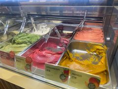 -VENCHI 闻绮(上海佛罗伦萨小镇店)