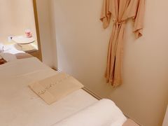 -左右Massage/Spa(长寿路店)