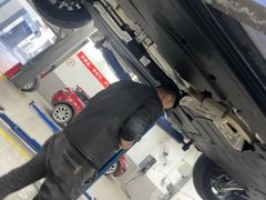 -上海伟杰·捷豹路虎4S店(闵行店)