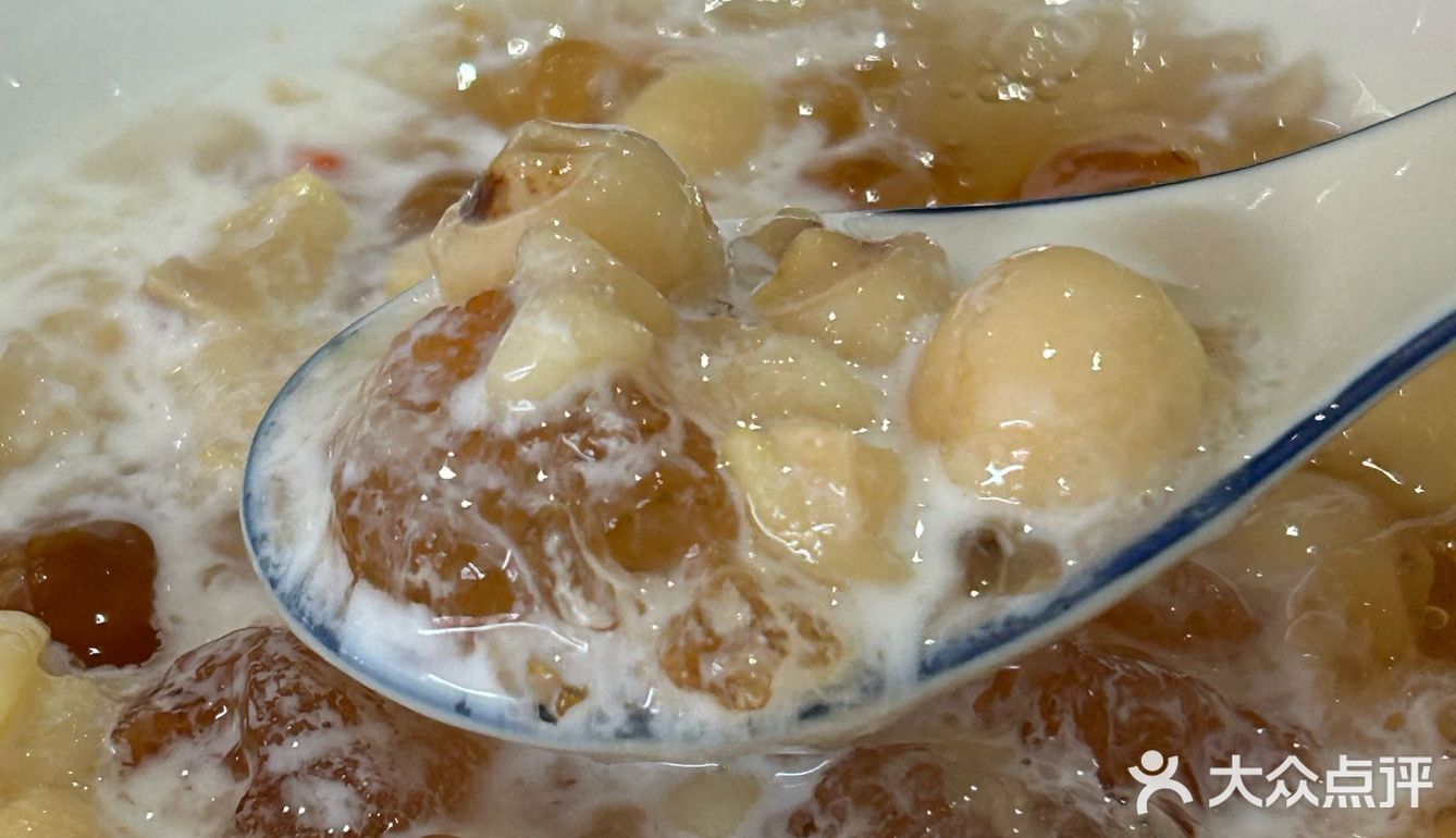 番禺钟村宝藏糖水店！！太好喝啦😋😋