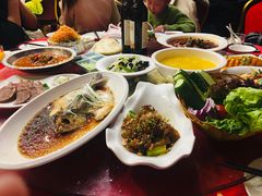 -皇宫大酒店