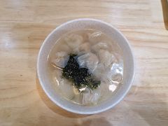 马蹄虾仁小馄饨-吉祥馄饨(上海新上大店)