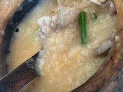-长城砂煲田鸡粥