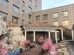 -裕龙汤泉