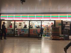 -711便利店(黄岛青医店)