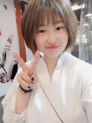 -Hair Co.一间沙龙