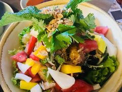鸡肉芒果柚子沙拉-CHINCHIN 青青·泰国料理(万象食家店)