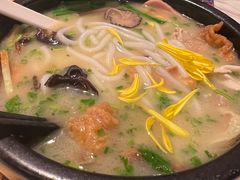 过桥米线-云采云南菜(中山北路店)