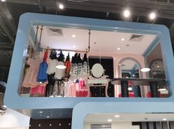 -MINI MARS KIDS CLUB亲子家庭中心(长宁天山店)