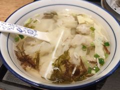 榨菜鲜肉小馄饨-景芳周大姐(国大城市广场店)