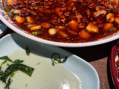 -有红鸡毛店·川菜(建设路店)