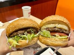-The Habit Burger Grill 哈比特汉堡(爱琴海店)