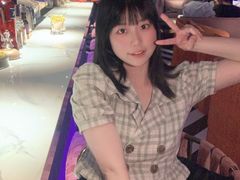 -Darling Queen·Mini·Live·House