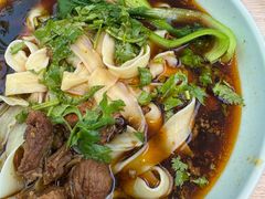 红烧肉刀削面-华天新川面馆(缸瓦市店)