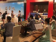 -上海龙之梦万丽酒店