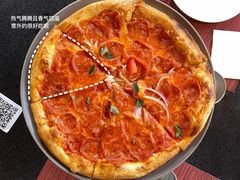 -WOLFGANG PUCK KITCHEN & BAR(迪士尼小镇店)