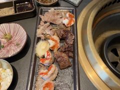 -铭牛烧肉·和牛海鲜自助(高新月牙湖店)