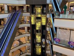 -红星美凯龙国际家居博览中心至尊mall停车场