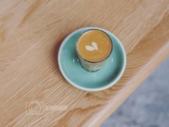 拿铁-Legno.ita Coffee by Wood(襄阳南路店)