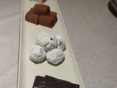 -四季民福烤鸭店(外滩外白渡桥店)