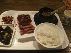 -哇蛙牛功夫面渝都料理(龙阳广场店)
