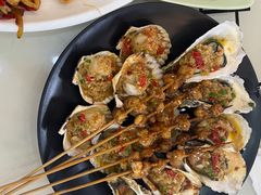 -覃记海鲜美食餐厅