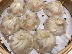 -馋三尺蟹粉小笼(人民广场店)