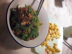 -偶屋里钵少爷(时代广场店)