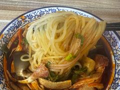 -老字号杨坡红油米线腊汁肉夹馍(东四道巷店)