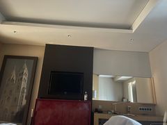 -青岛富力艾美酒店