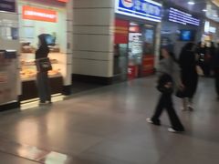 -上海站南广场-停车场