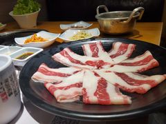 -唯成•韩国炭火烤肉 유성고기