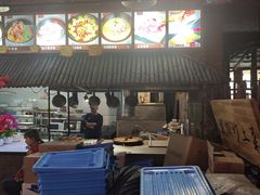 -鱼窝棚柴火铁锅炖(富山屯店)