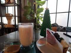 拿铁-黑草莓(重庆路店)