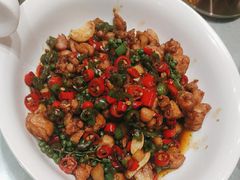 -辛香味烧鱼馆·非遗技艺·排骨红烧肉(光谷医药园店)