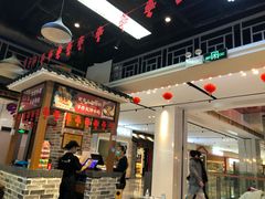 -黑白电视长沙小吃(美林M·LIVE天地东座店)