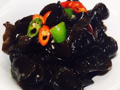 -阿三鱼头泡饼·家常菜