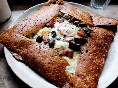 鸡蛋蘑菇熏肉荞麦可丽饼-RAC BAR(安福路店)