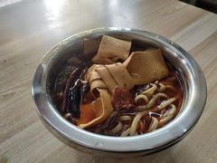 -鹍记特色牛杂面