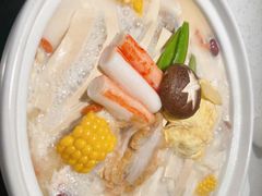 -三人行骨头王火锅(长寿店)
