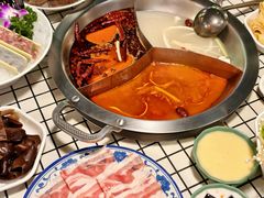 -山悦里 山野·鲜火锅(罗斯福广场店)