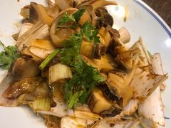 -蓝珊瑚蒸汽海鲜餐厅(龙奥店)