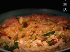 兵团酸菜炖粉条-楼兰新疆主题餐厅(悠方店)