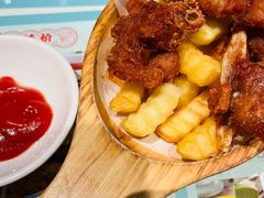 -雍哲港式餐厅(现代广场店)