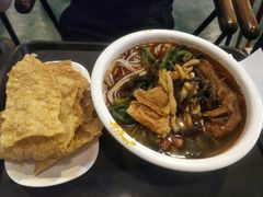 -水平有限螺蛳粉(宏达大厦店)