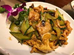 -沁香缘巫山烤鱼(看丹桥店)